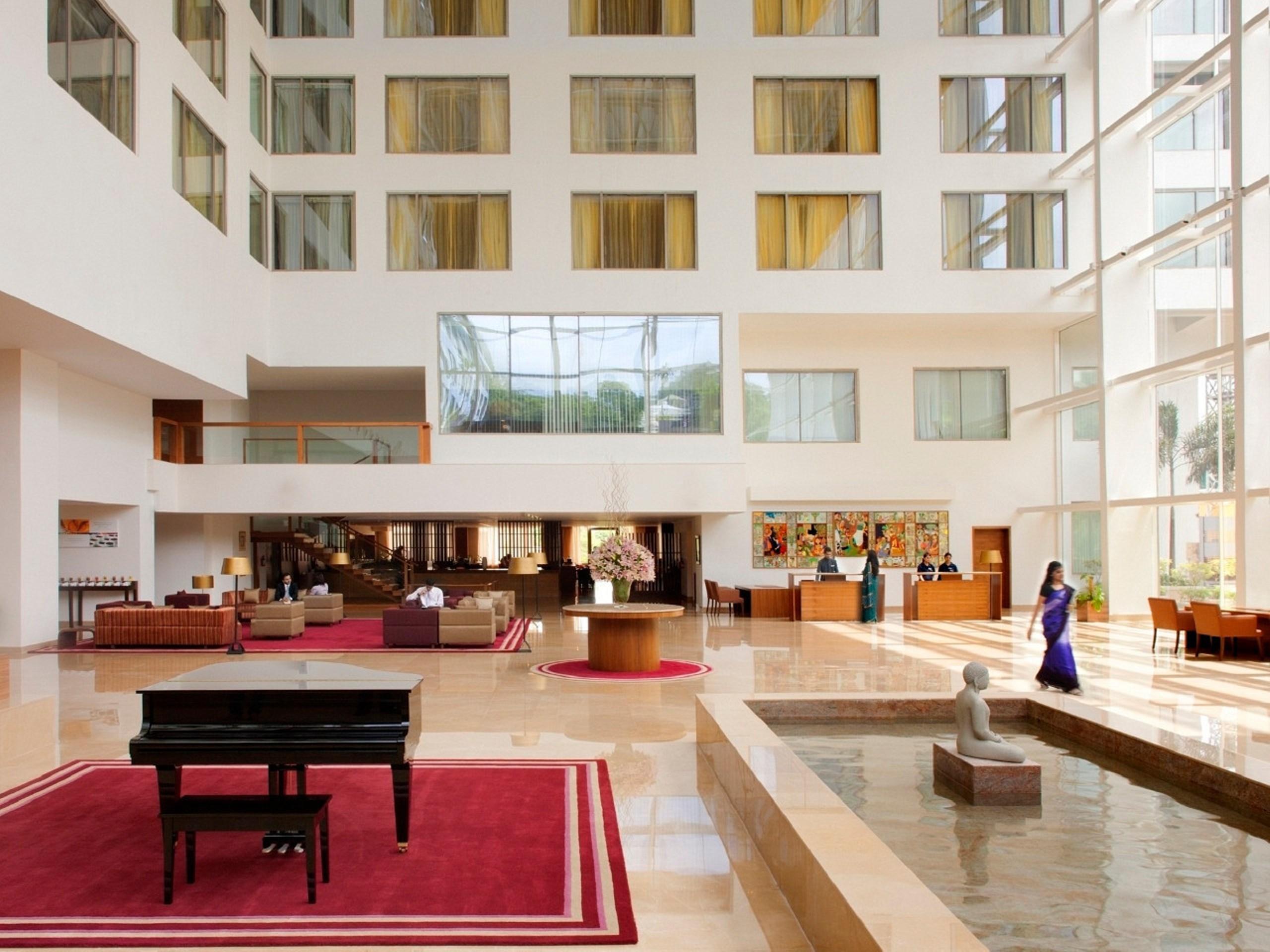 Radisson Blu Plaza Hotel Hyderabad Banjara Hills Экстерьер фото The lobby of the Taj Mahal Palace, Mumbai